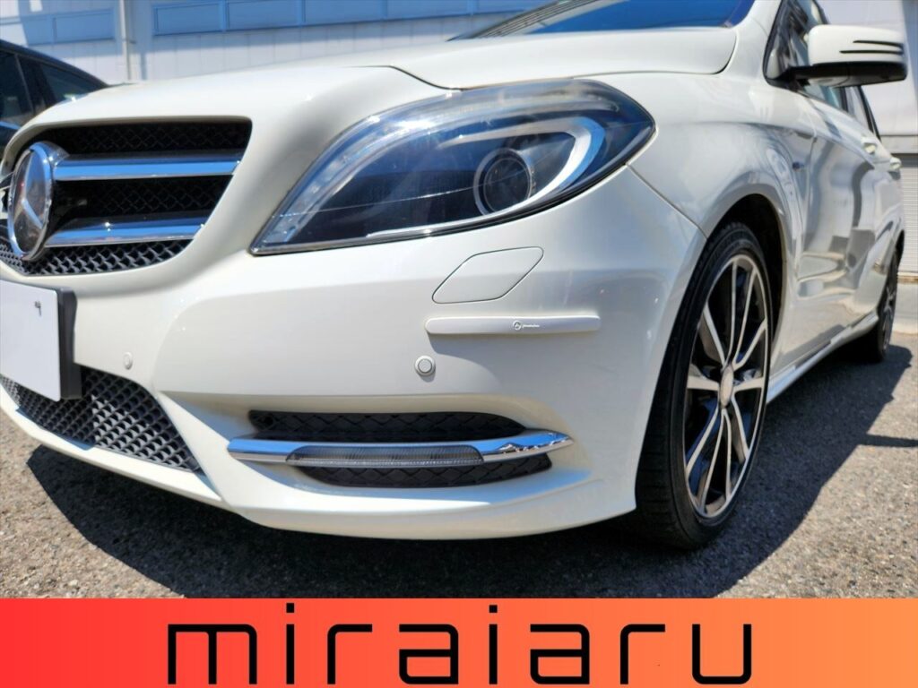 メルセデス・ベンツ Ｂクラス B180 ブルーエフィシエンシー スポーツナイトパッケージ 写真 24枚目