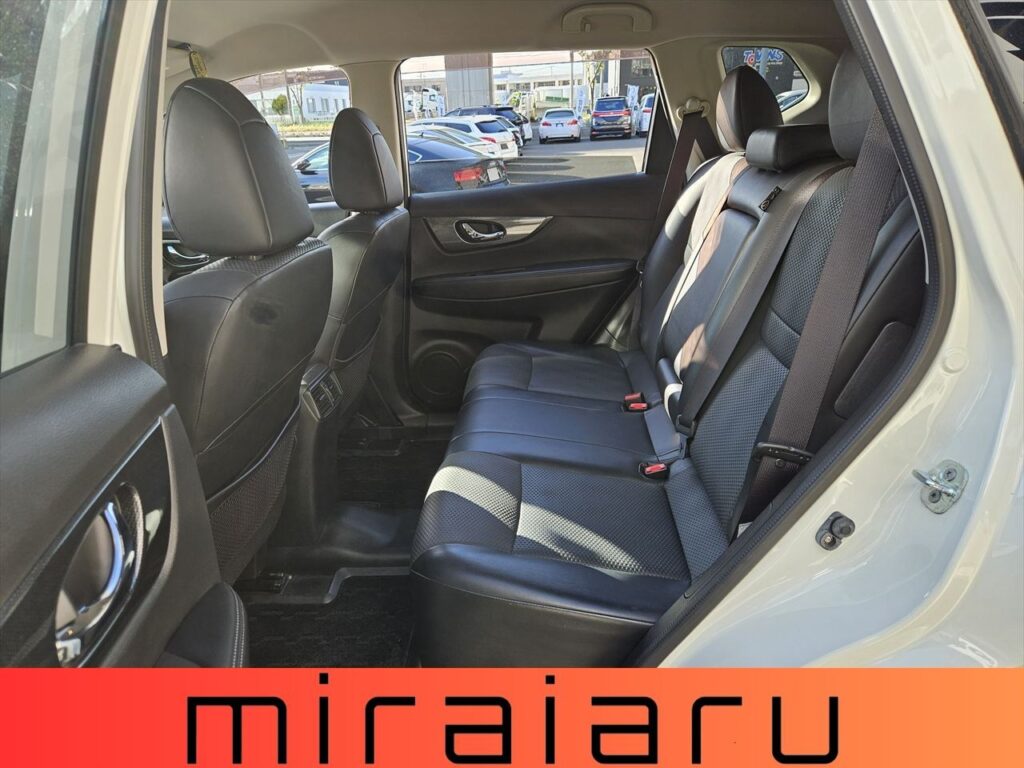 日産 エクストレイル 20X エマージェンシーブレーキPKG 写真 33枚目