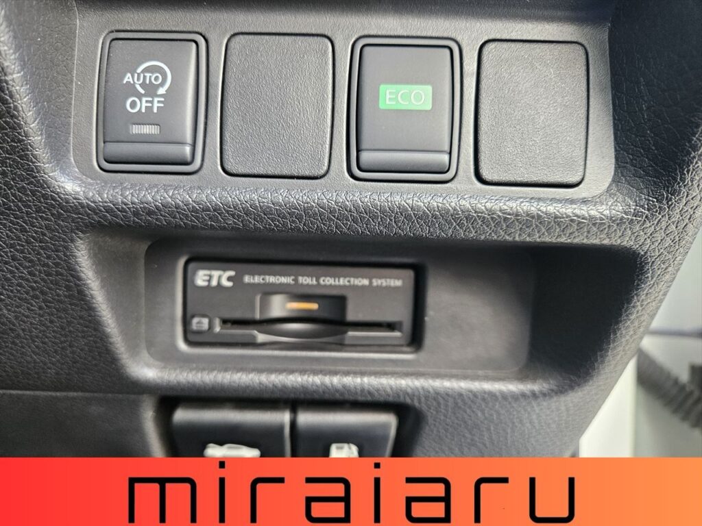 日産 エクストレイル 20X エマージェンシーブレーキPKG 写真 41枚目