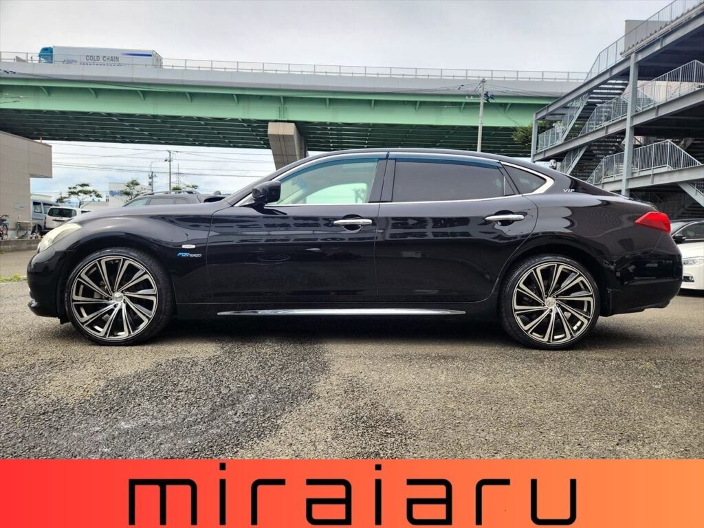 日産 シーマハイブリッド VIP 写真 14枚目