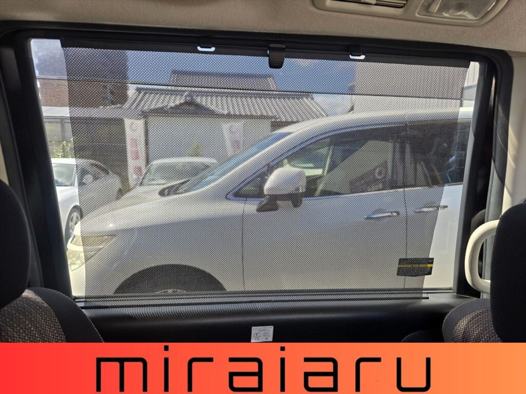 日産 セレナ ハイウェイスターG S-HVアドバンスセーフティ 写真 46枚目