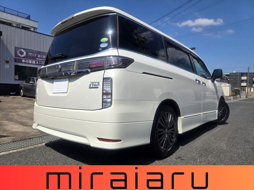 日産 エルグランド 250ハイウエイスターS アーバンクロム 写真 23枚目