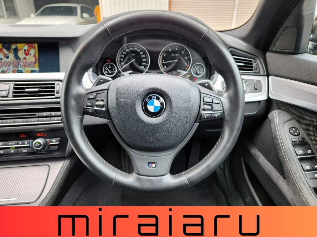 ＢＭＷ ５シリーズ 523i Mスポーツパッケージ 写真 34枚目