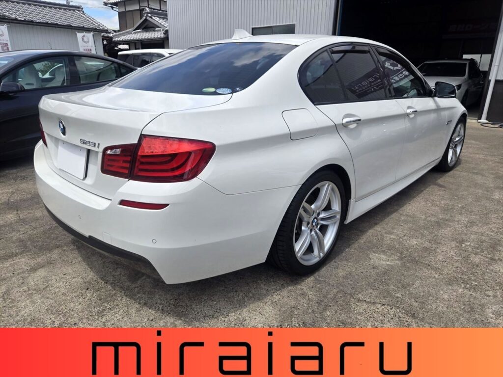 ＢＭＷ ５シリーズ 523i Mスポーツパッケージ 写真 24枚目