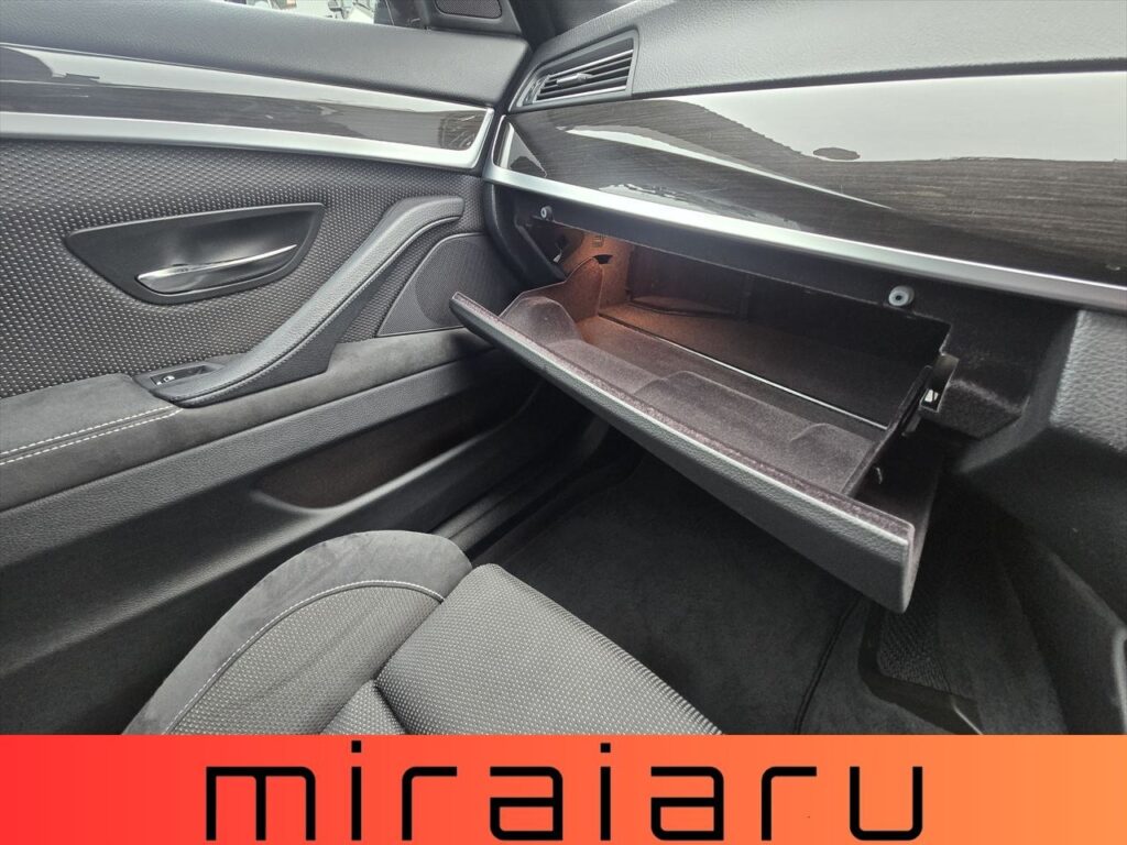 ＢＭＷ ５シリーズ 523i Mスポーツパッケージ 写真 53枚目